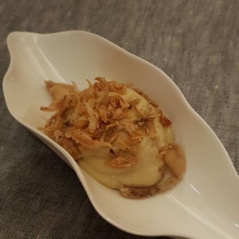 Ciasa Mia - Some puree. Strangely reminded me of Taiwanese food. The crispy onion bits I think - Italian Near Me - Paris, 75 Ciasa Mia - Some puree. Strangely reminded me of Taiwanese food. The crispy onion bits I think - Italian Near Me - Paris, 75