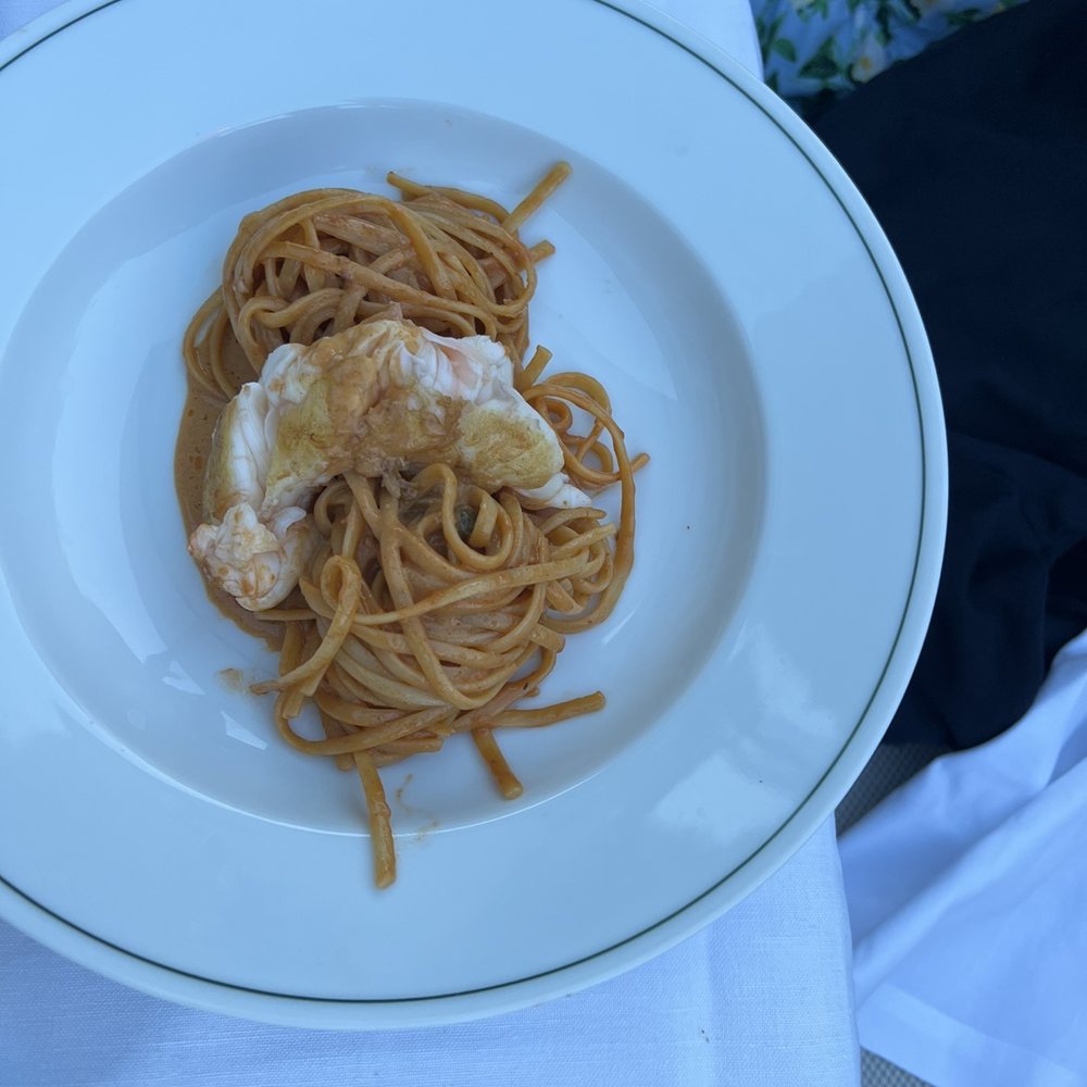 Girafe - Lobster pasta plated - French Near Me - Paris, 75