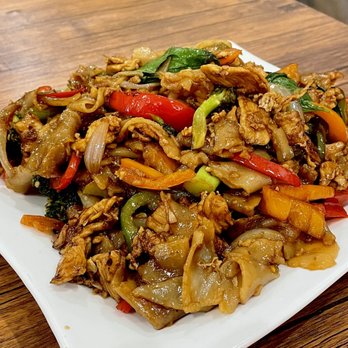 Thairiffic in the Valley - Drunken man noodle, medium spicy . Very delish - Thai Near Me - Brodheadsville, Pennsylvania Thairiffic in the Valley - Drunken man noodle, medium spicy . Very delish - Thai Near Me - Brodheadsville, Pennsylvania