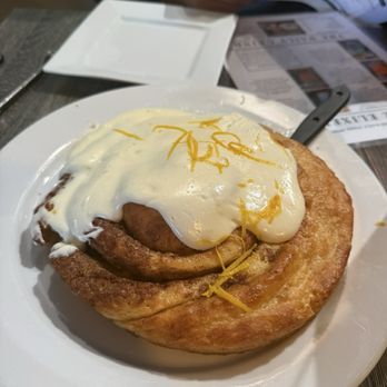 The Daily Nosh - Cinnamon Roll - Breakfast & Brunch Near Me - Roseville, California The Daily Nosh - Cinnamon Roll - Breakfast & Brunch Near Me - Roseville, California