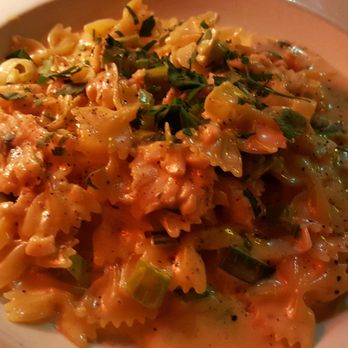 La Vita E Bella - Salmon Farfalle (6/25/17) - Italian Near Me - Seattle, Washington