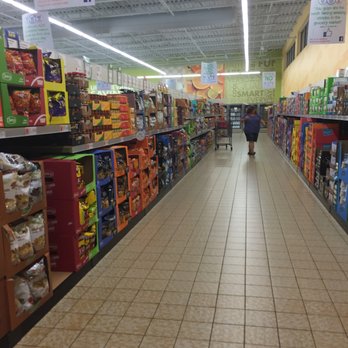 ALDI - ALDI Milford -- 225 East Main Street / Route 16, Milford        Interior - Grocery Near Me - Milford, Massachusetts