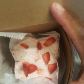 Funny Face Bakery - Cupcakes Near Me - New York, New York