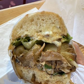 Un Bien - Caribbean Roast - Cuban Near Me - Seattle, Washington Un Bien - Caribbean Roast - Cuban Near Me - Seattle, Washington