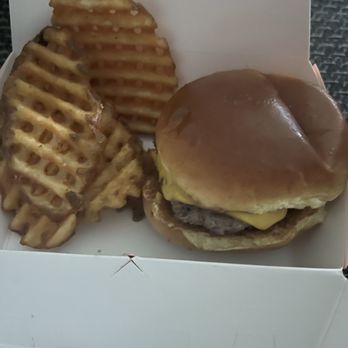 Smalls Sliders - Original Kids Combo - Burgers Near Me - Ellisville, Missouri Smalls Sliders - Original Kids Combo - Burgers Near Me - Ellisville, Missouri
