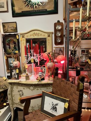 Colorblind Antiques