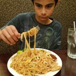 Pad Thai was fresh and awesome Pad Thai was fresh and awesome