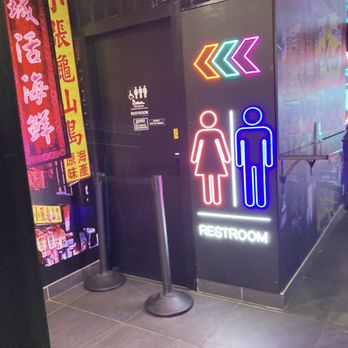 PARTEA NYC - Union Square - Bathrooms and signage - Taiwanese Near Me - New York, New York PARTEA NYC - Union Square - Bathrooms and signage - Taiwanese Near Me - New York, New York