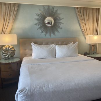 One Ocean Resort & Spa - Deluxe King - Hotels Near Me - Atlantic Beach, Florida One Ocean Resort & Spa - Deluxe King - Hotels Near Me - Atlantic Beach, Florida