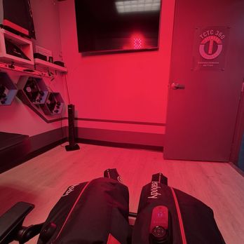 Tony Cress Training Center - Recovery room Therabody Boots & Infrared light - Trainers Near Me - Henderson, Nevada Tony Cress Training Center - Recovery room Therabody Boots & Infrared light - Trainers Near Me - Henderson, Nevada
