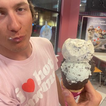 Baskin Robbins - Brandon getting his double scoop on - Ice Cream & Frozen Yogurt Near Me - Daytona Beach, Florida