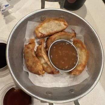 Ezze Sushi - Gyoza - Sushi Bars Near Me - Glendora, California