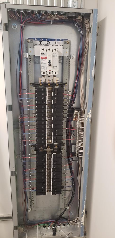Slide of Sedo Electric
