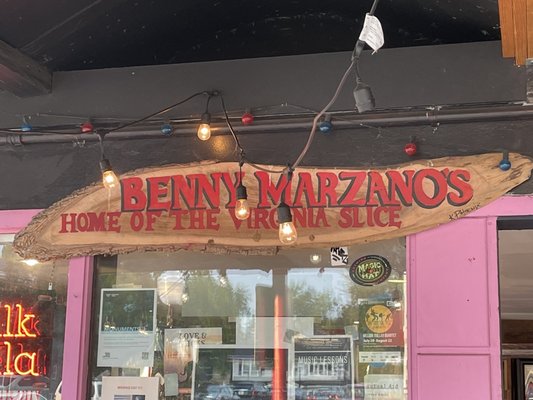 Benny Marzano's by null