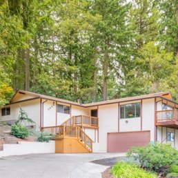 Exterior photo of Home Settings - Eugene, Oregon Exterior photo of Home Settings - Eugene, Oregon