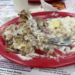 Boomarang Diner - A Chicken Fried steak or chicken fried crust more like crust