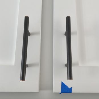 1st Choice Construction Solutions - Crooked door pulls - General Contractors Near Me 1st Choice Construction Solutions - Crooked door pulls - General Contractors Near Me