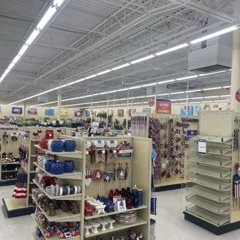 Hobby Lobby - Spacious - Arts & Crafts Near Me - Altamonte Springs, Florida