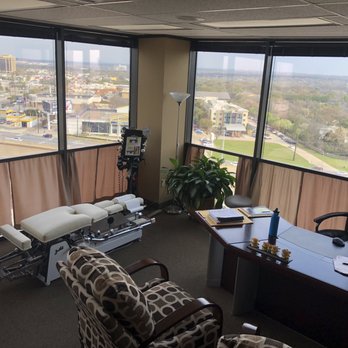Discovery Back & Body Center - Chiropractors Near Me - Dallas, Texas Discovery Back & Body Center - Chiropractors Near Me - Dallas, Texas