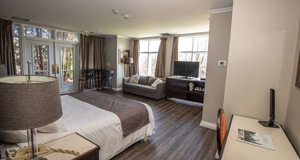 Elm Hurst Inn & Spa by null