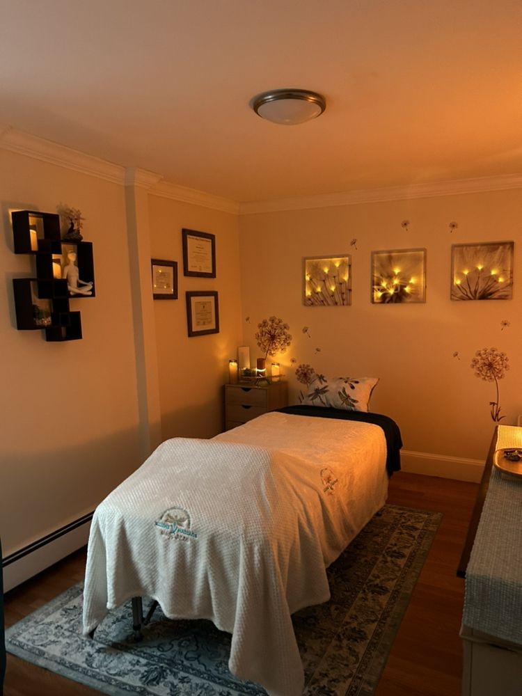 ILLUME MASSAGE THERAPY Updated June 2024 6278 Northern Blvd, east