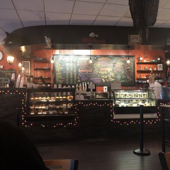 The Red Line Cafe - Cafes Near Me - Salem, Massachusetts