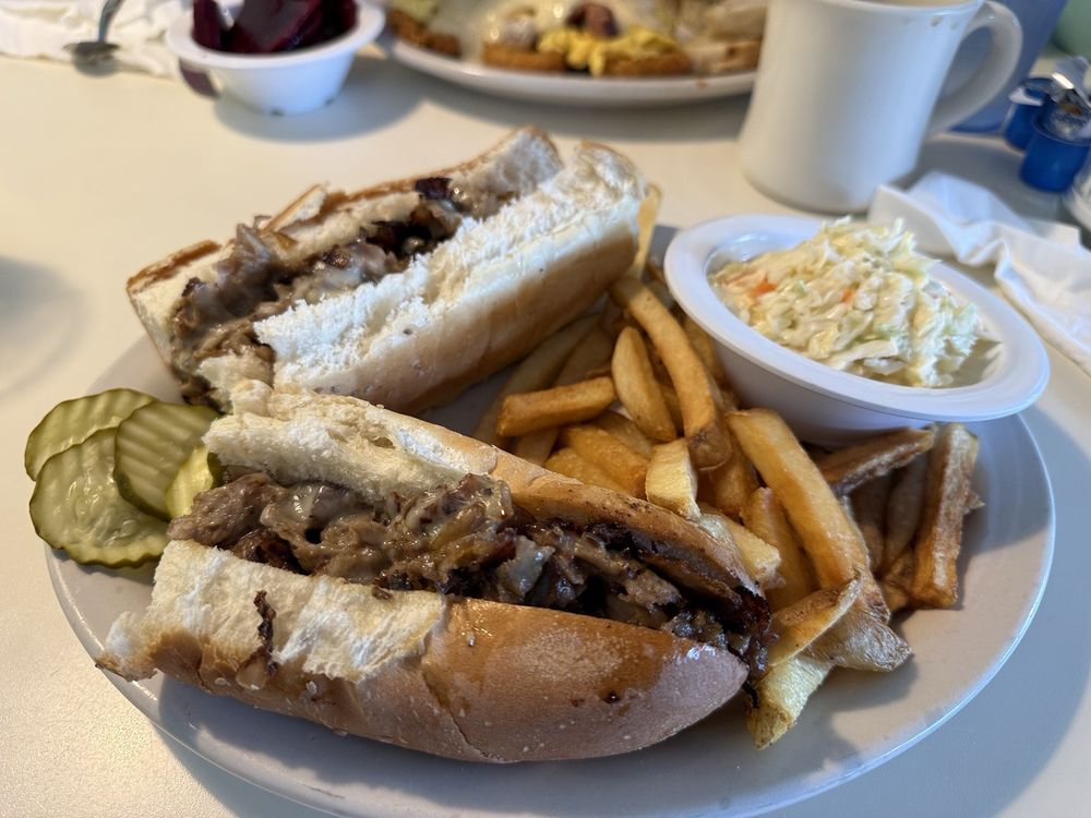 Food from Glenburn Grill & Bakery