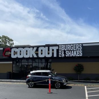 Cookout - Front of building. - American Near Me - Tampa, Florida