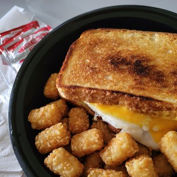 Daily Grill - Simple and good Breakfast Sandwich (takeout) - American Near Me - Los Angeles, California