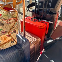 Moss Vale Station - Luggage