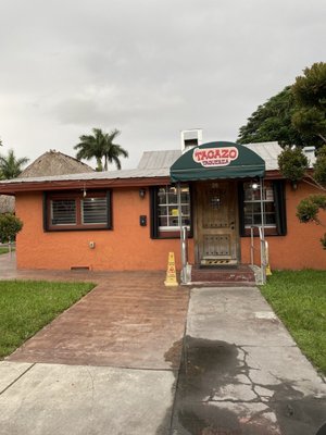 Tacazo Florida City by null