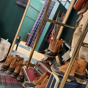 LL Bean - Men's Clothing Near Me - New York, New York