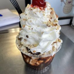Lickety Splits - Brownie sundae