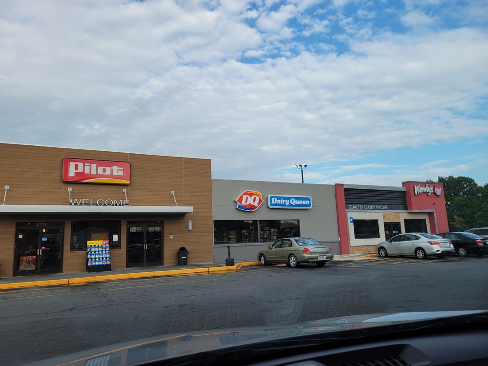 PILOT TRAVEL CENTER 11 Photos 2111 US Highway 41 NE, Calhoun