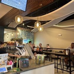 Milk and Tea - Interior