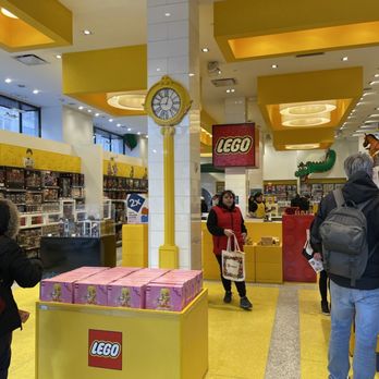 Lego - Inside - Toy Stores Near Me - New York, New York