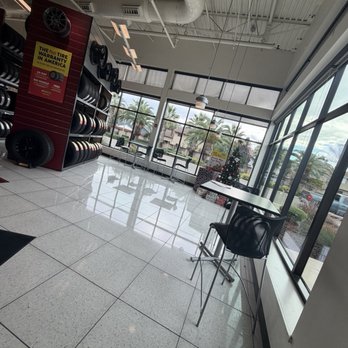 Les Schwab Tire Center - Tires Near Me - Patterson, California