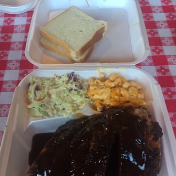 Toms Barbeque - Baby back ribs plate with coleslaw and Mac n cheese! Mmm! So good. - Barbeque Near Me - Memphis, Tennessee