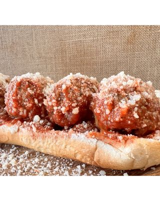 Pop's Subs by null