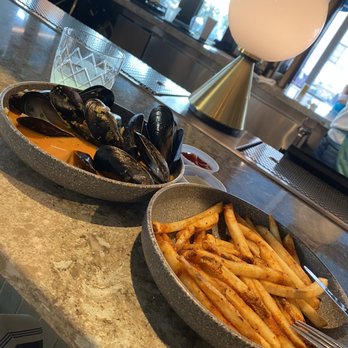Café Lido - Mussels - Mediterranean Near Me - Santa Barbara, California