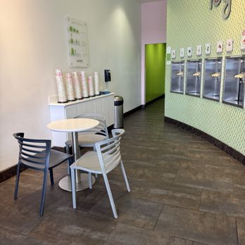 Yogurtland - Ice Cream & Frozen Yogurt Near Me - Dallas, Texas Yogurtland - Ice Cream & Frozen Yogurt Near Me - Dallas, Texas