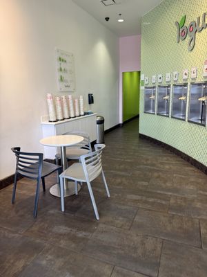 Yogurtland Dallas by null
