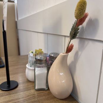 Brunch City Cafe - Breakfast & Brunch Near Me - Des Plaines, Illinois