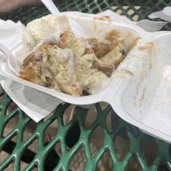 Tulsa State Fair - Cinnamon roll with ice cream - Amusement Parks Near Me - Tulsa, Oklahoma Tulsa State Fair - Cinnamon roll with ice cream - Amusement Parks Near Me - Tulsa, Oklahoma