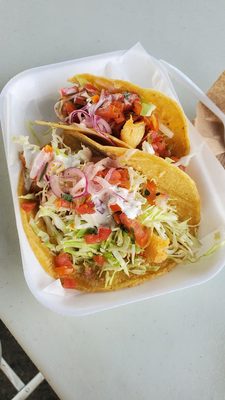 Mariscos Mi Gusto Es by null