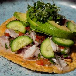 Santa Playa Mariscos - Mixta Tostada