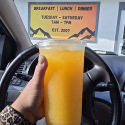 Jugo de parcha Also a fav for us.