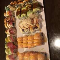 Watami Sushi All You Can Eat - We all were able to find our favorites