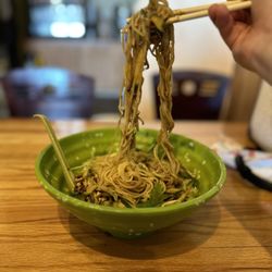 One More Noodle House - Cool noodle