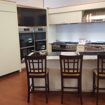 Quinn Appliance - Appliances Near Me - Alcoa, Tennessee Quinn Appliance - Appliances Near Me - Alcoa, Tennessee